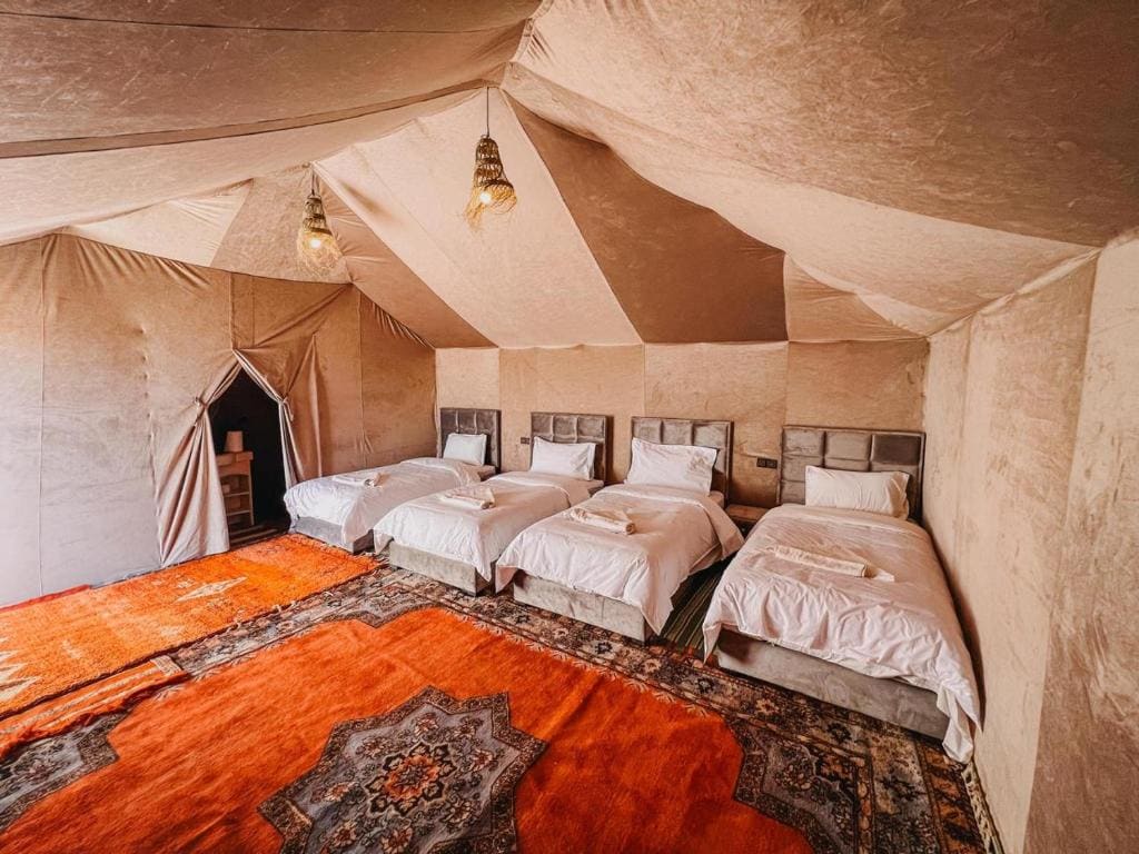 Glamorous Luxury Camp - View 2