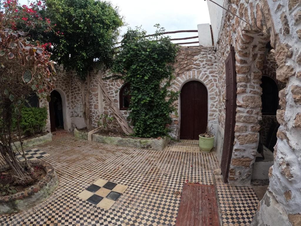 SIDI KaouKI PERLA - Main view