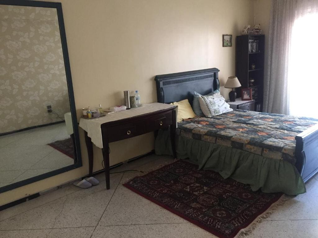 Property in a quiet area close to the train station and town - View 5