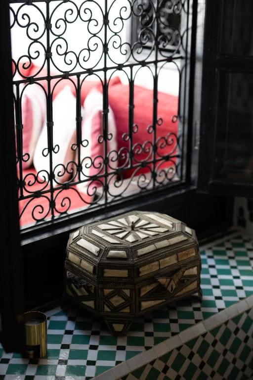 Riad Ajmal - View 5