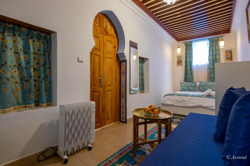 Riad Bin Souaki - Main view