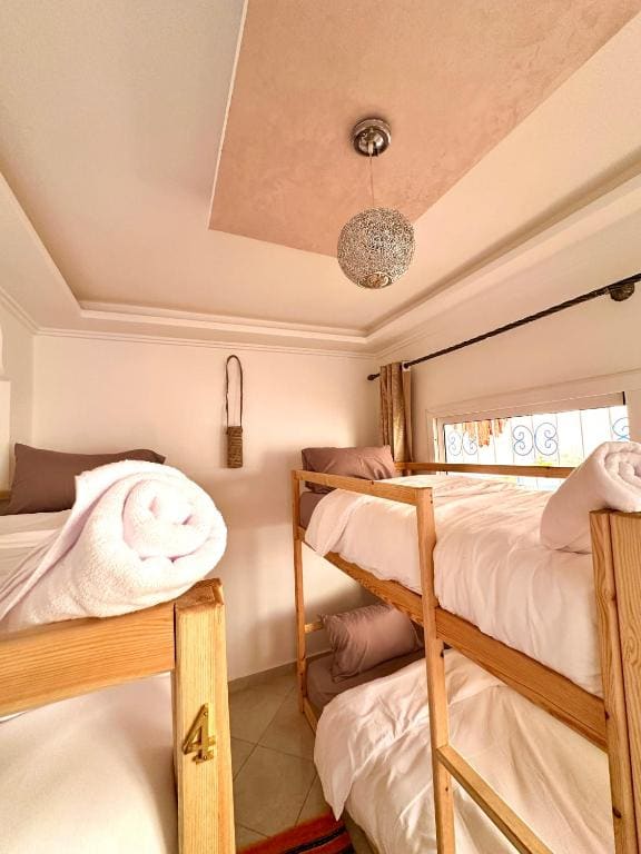 Shared Room Balance Surf Camp Feel Home - View 5