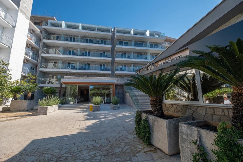 Poseidon The Beach Hotel - Main view
