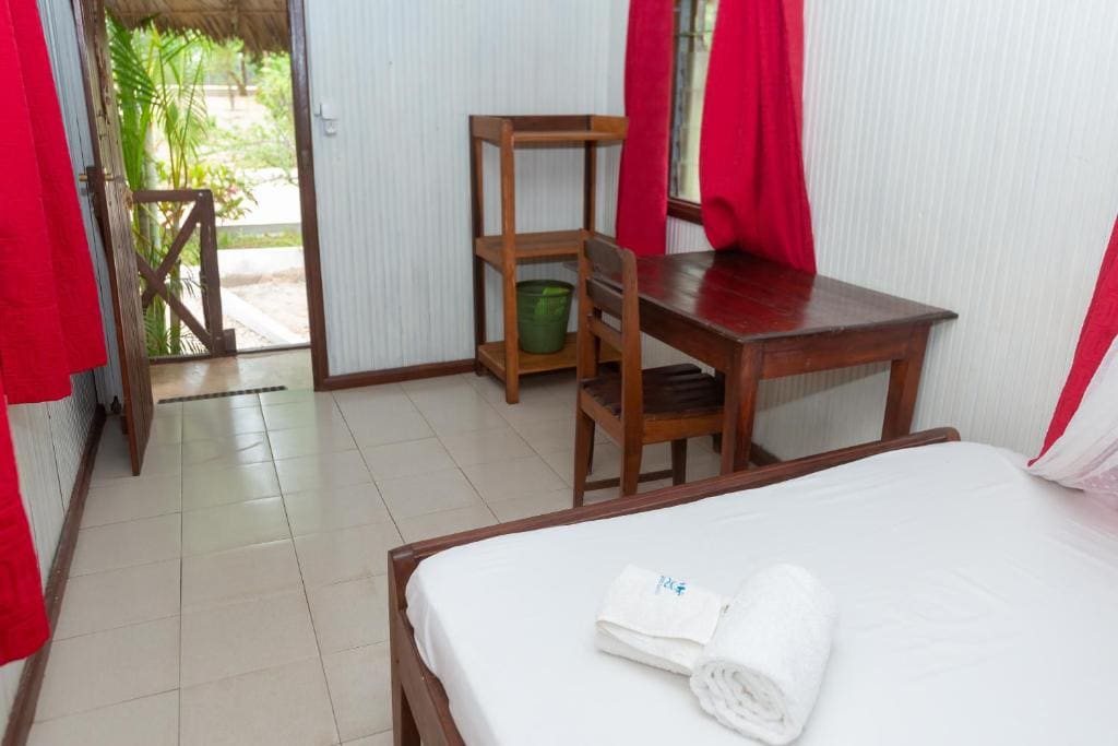 Holidays Hotel - View 6
