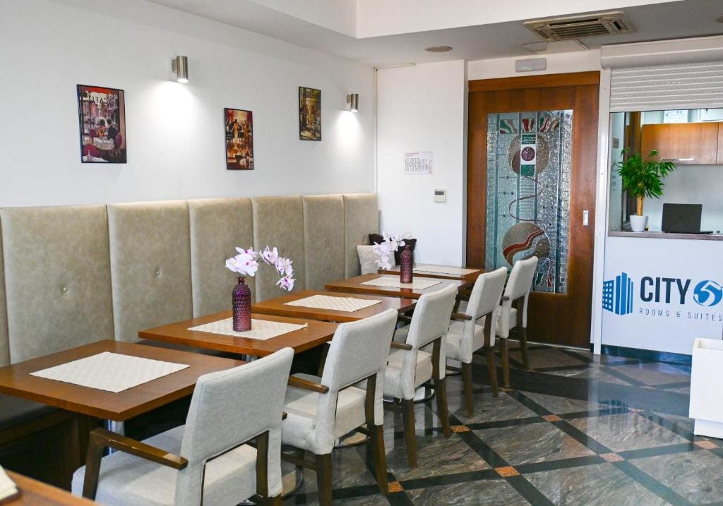 City5 ROOMS & SUITES by LSA - View 4