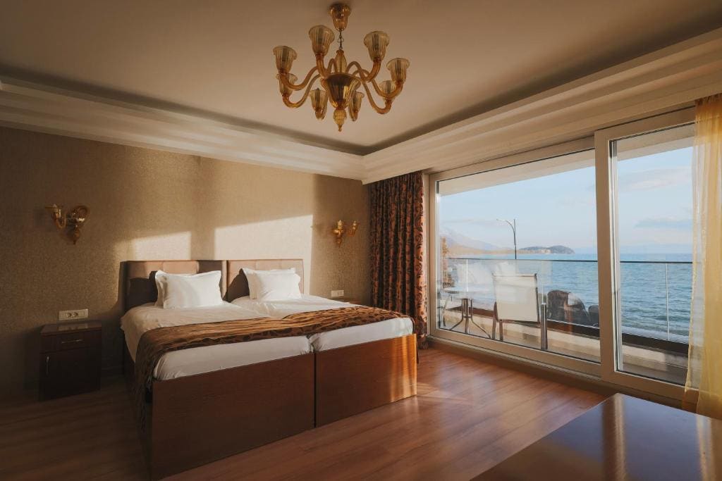 Mr.I Boutique Hotel & Bar - View 6