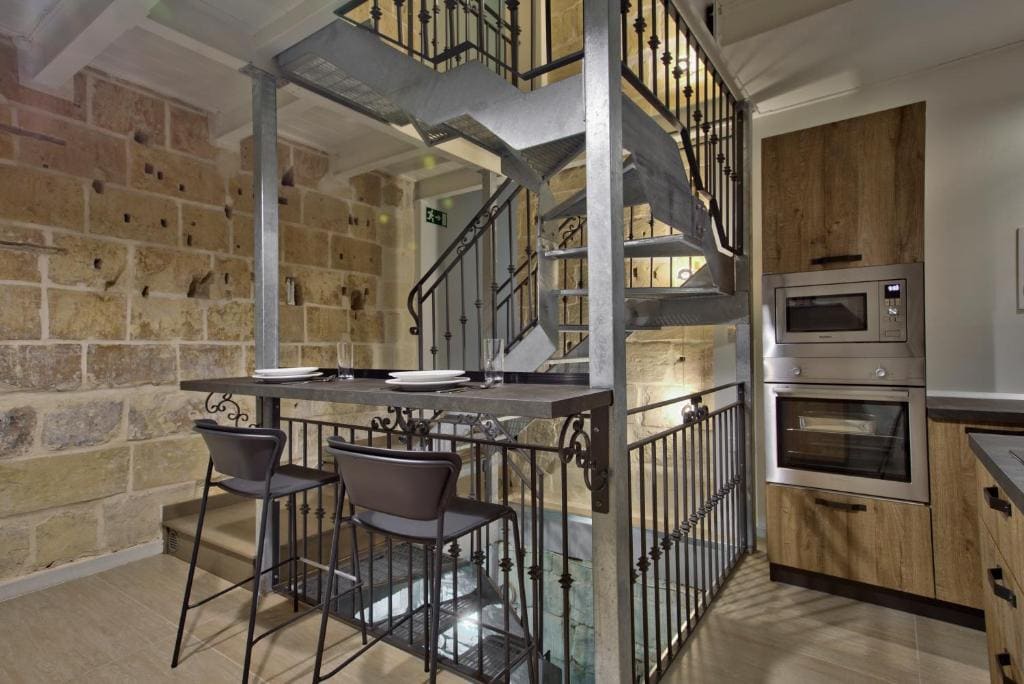 Chateau La Vallette - Grand Master's Suite - View 4
