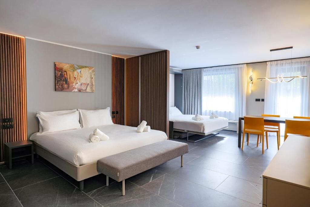 Isabella Suites - View 2
