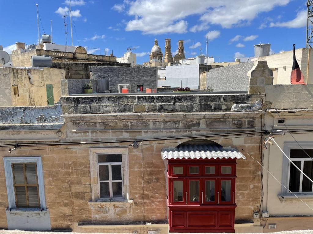 Room for 3 in Hamrun- ideal for students, family or vacation - Main view