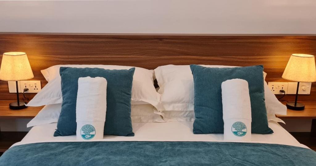 Vaagali Inn - View 6