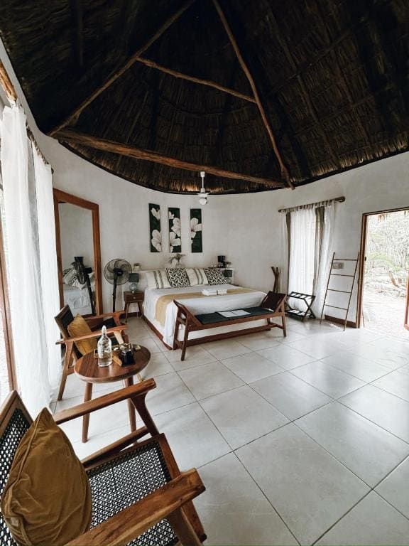 Hotel Boutique Cenote Secreto Maya - View 2