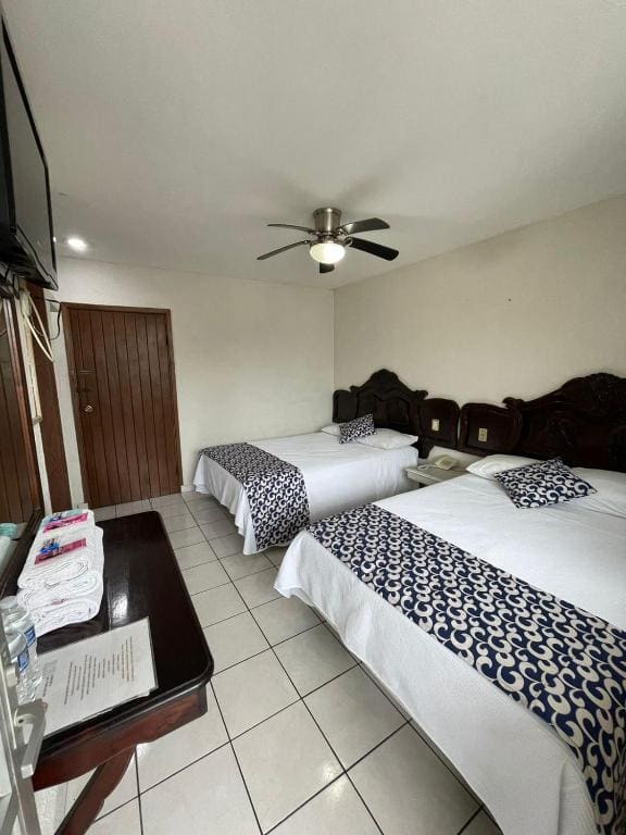 Hotel California - View 6