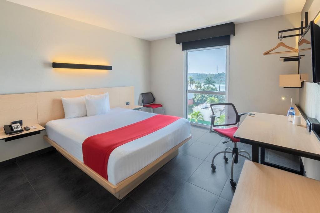 City Express by Marriott Paraiso - View 2