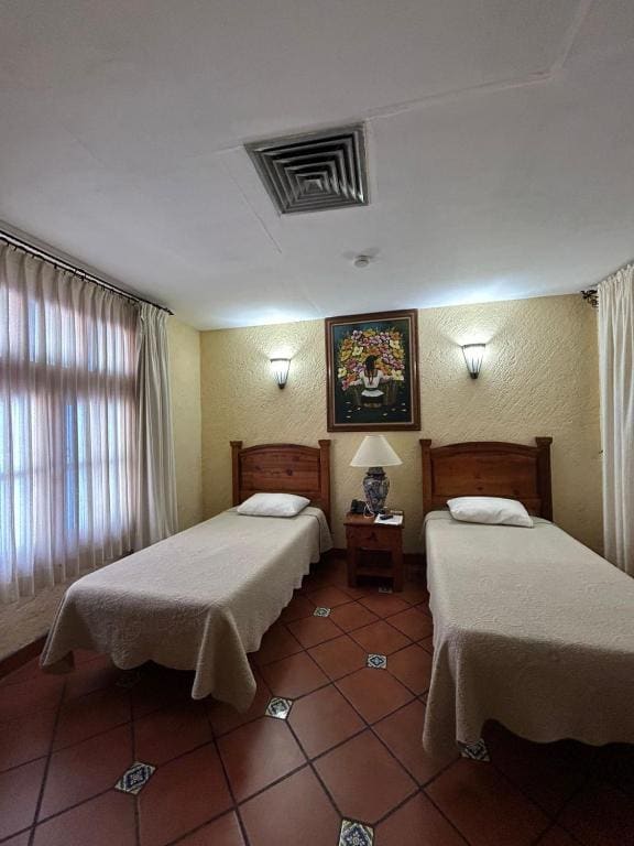 HOTEL COLONIAL MATAMOROS - Main view