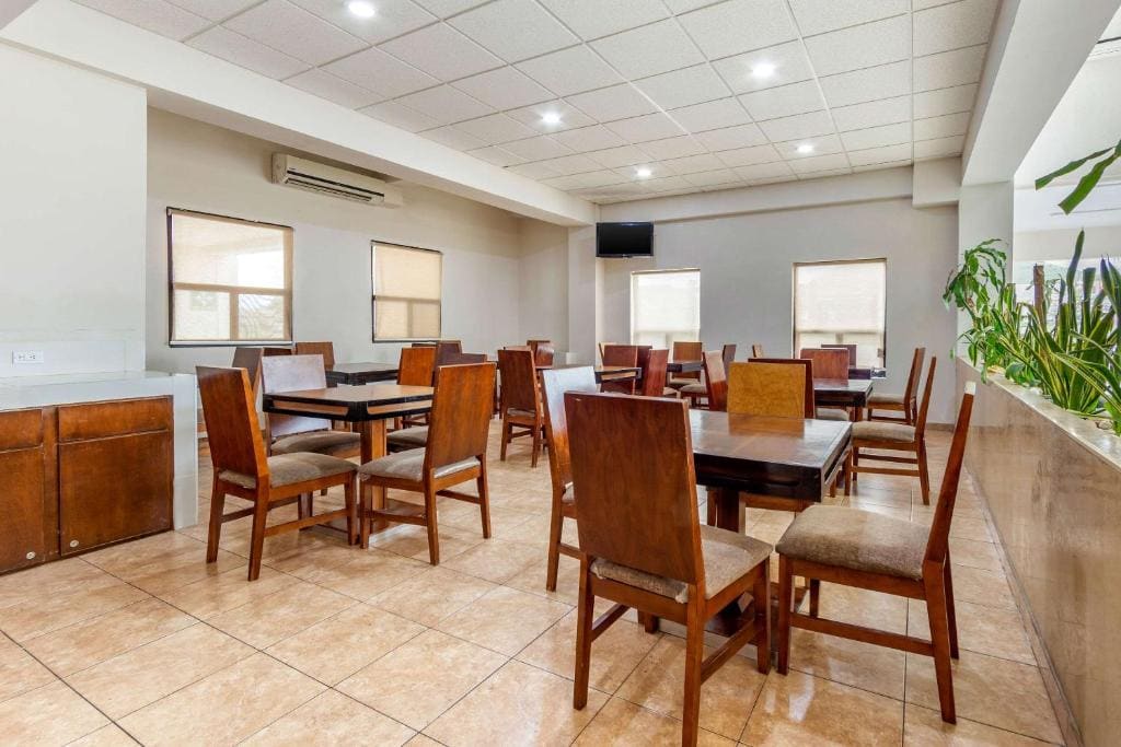 Comfort Inn Chihuahua - View 4