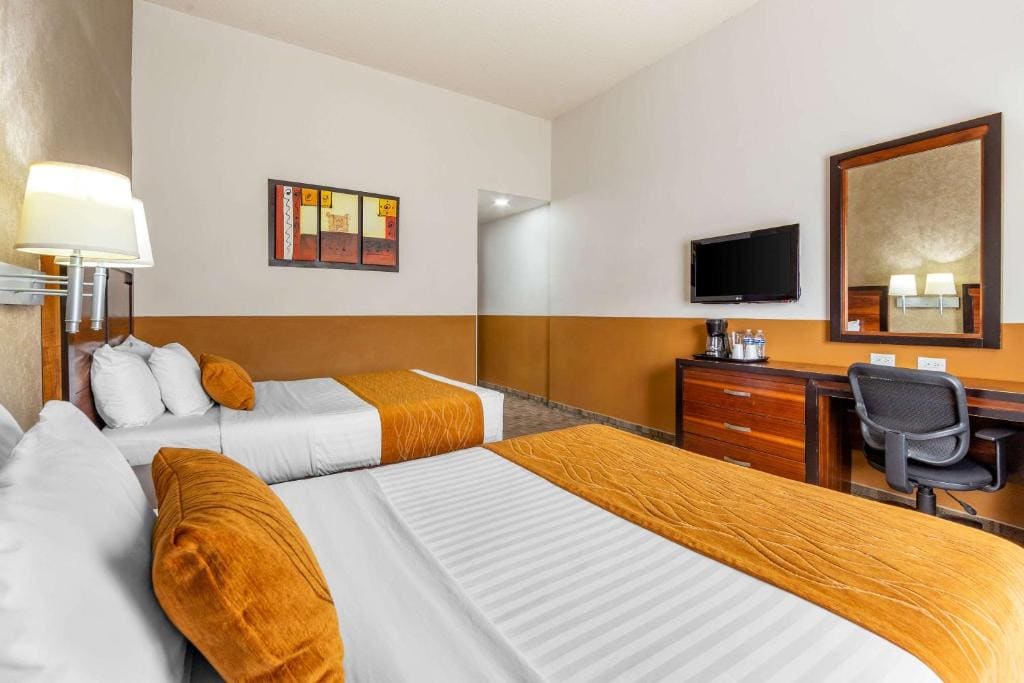 Comfort Inn Chihuahua - View 7