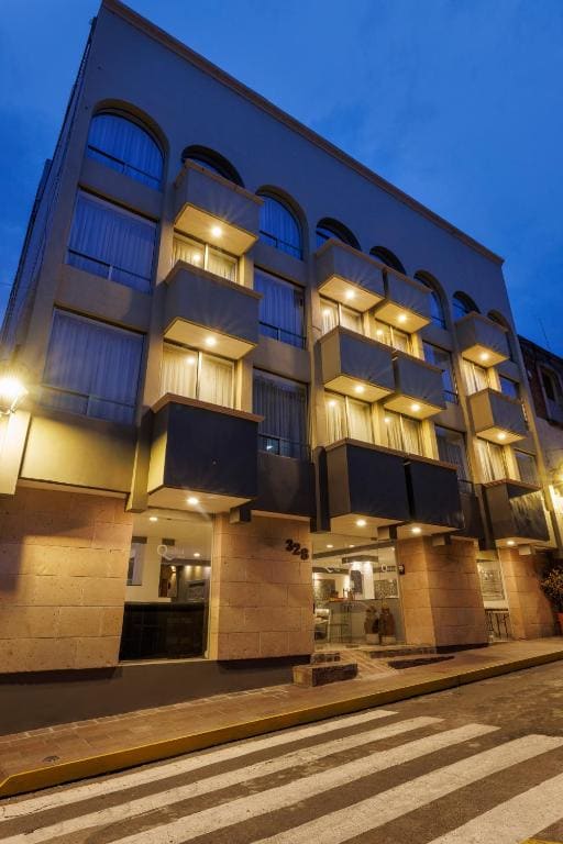 Hotel Qualitel Plus - Main view