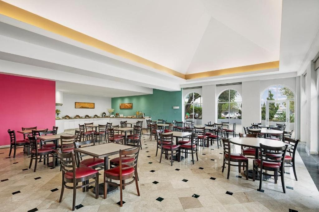 Fiesta Inn Express Nuevo Laredo - View 3