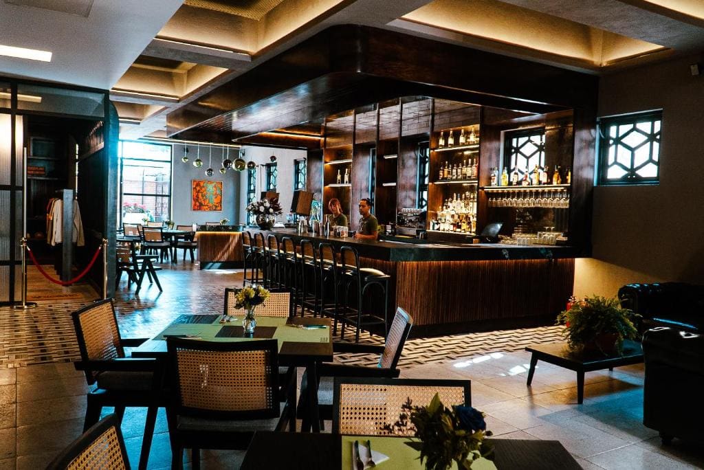 Flamboyan Hotel & Residences — Vue 3