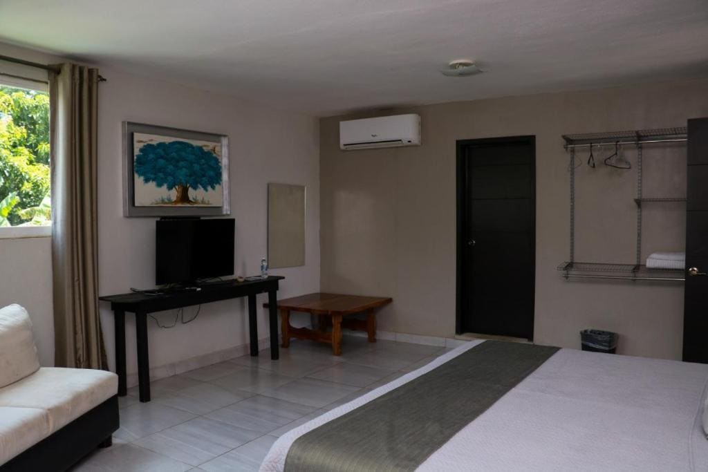 Hotel Garden Suites Tonalá - View 5