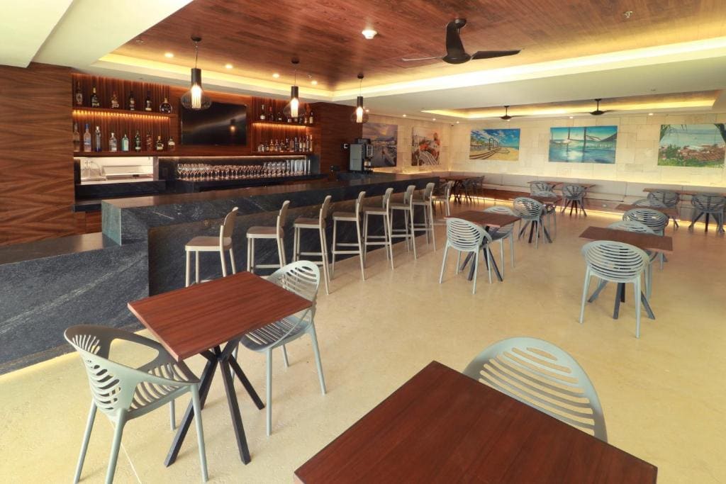 Holiday Inn & Suites - Puerto Vallarta Marina & Golf by IHG - View 3