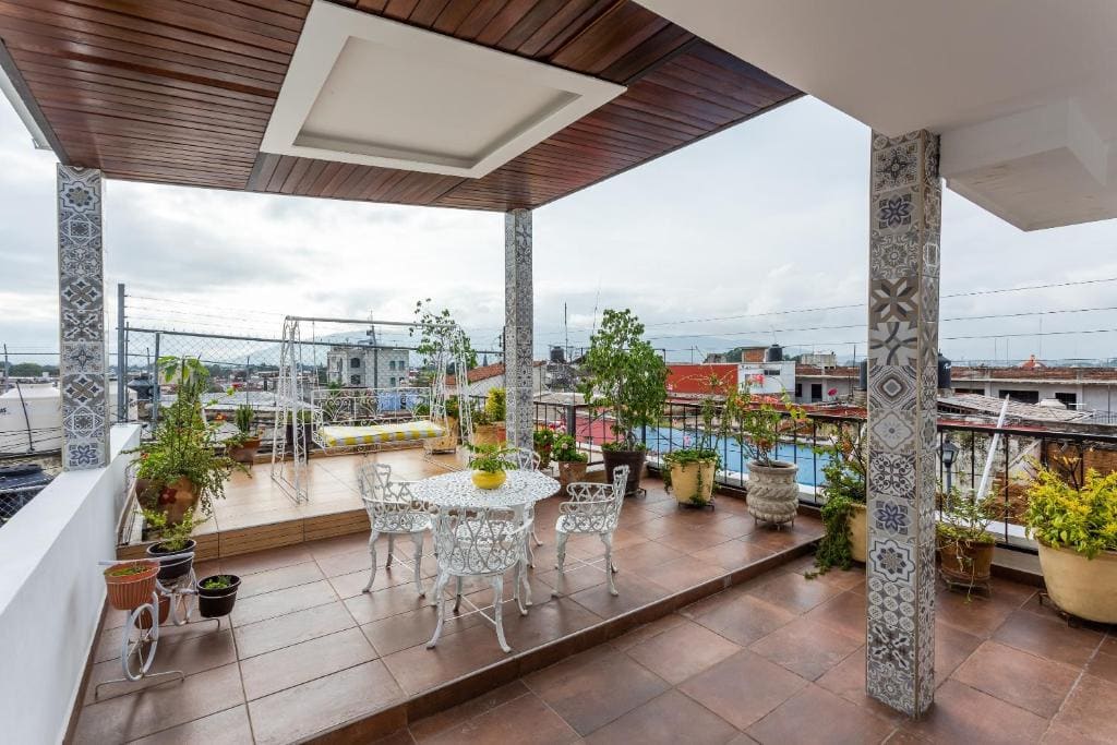 Casa Dos Lunas - View 3