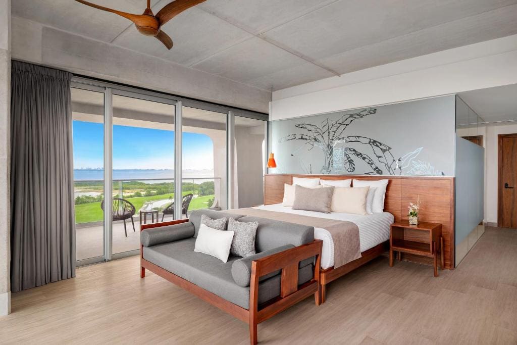 Hyatt Vivid Grand Island Cancun-All Inclusive Adults Only - View 2