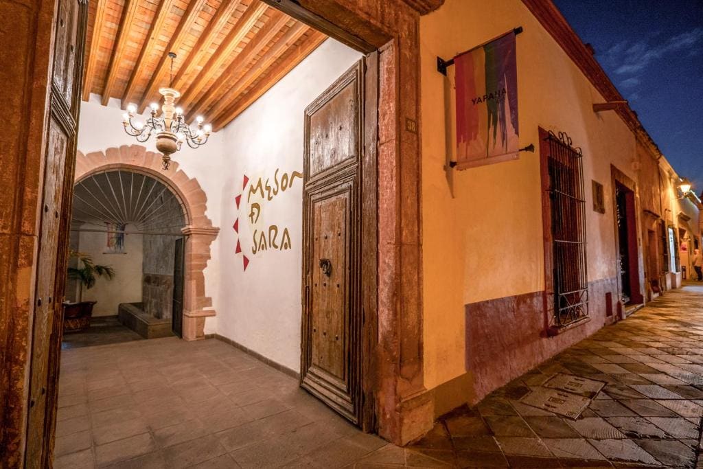 Hotel Meson de Sara - Main view