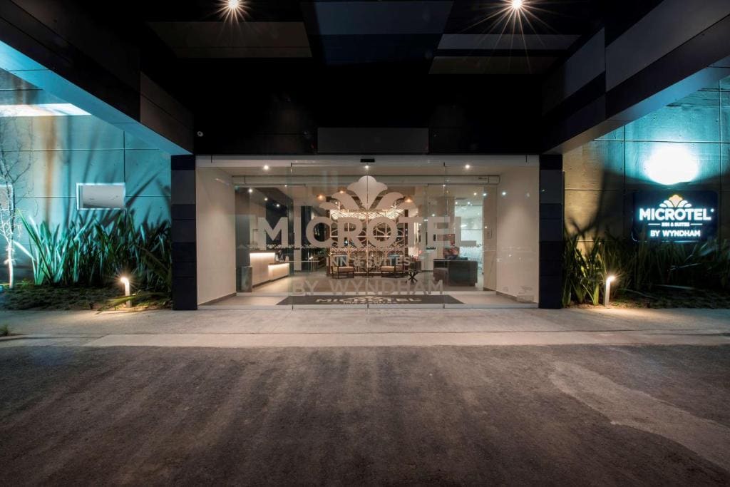 Microtel Inn & Suites by Wyndham San Luis Potosi - View 5