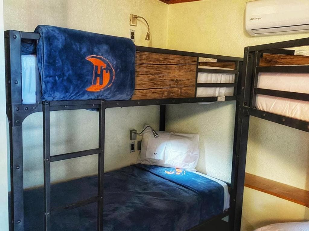 Paris Hostel — Ansicht 3