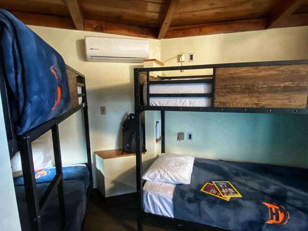 Paris Hostel — Ansicht 2