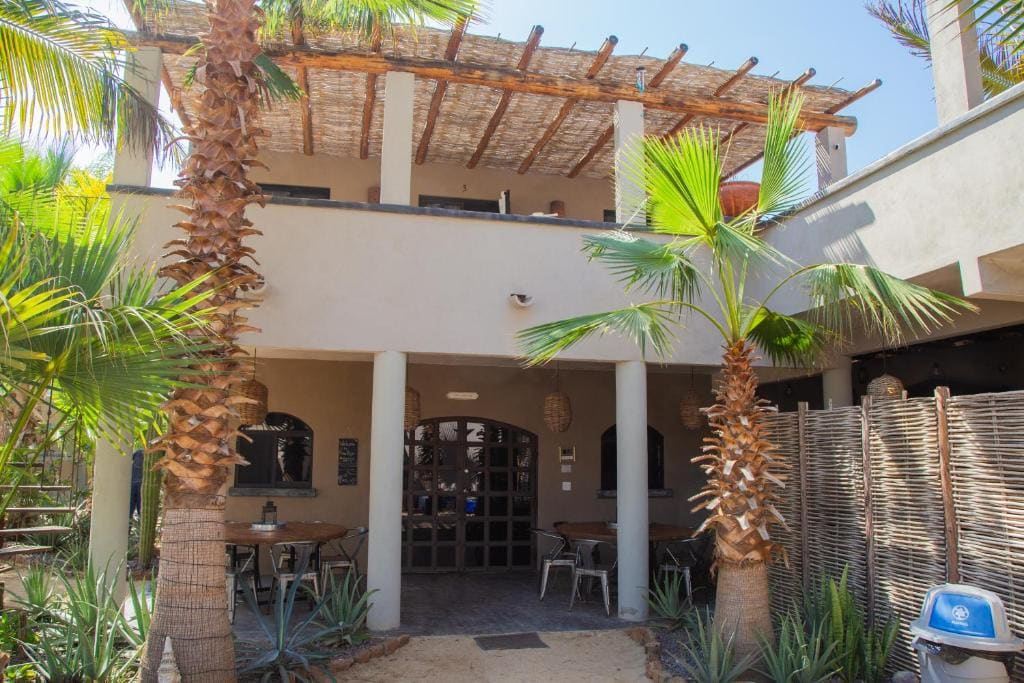 Pure Baja Private Suites – Upscale with Infinity Pool - Main view