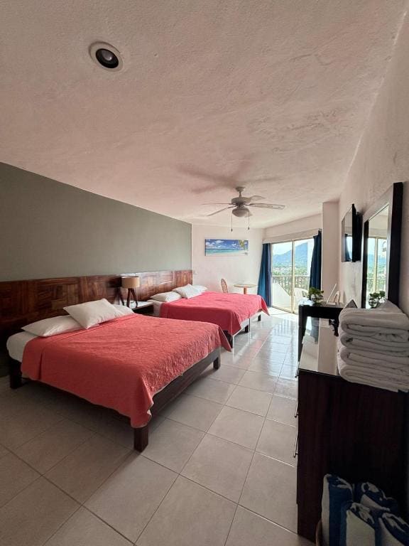ENNA INN IXTAPA HABITACIóN VISTA AL MAR - View 7
