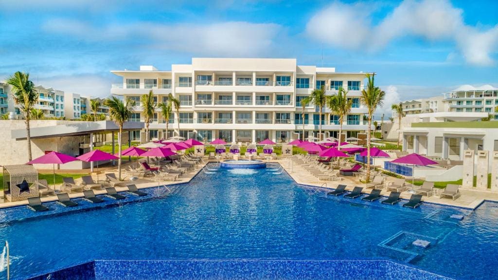 Royalton CHIC Cancun Adults Only - View 3