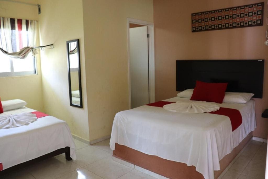 HOTEL SAN JOSE - Main view