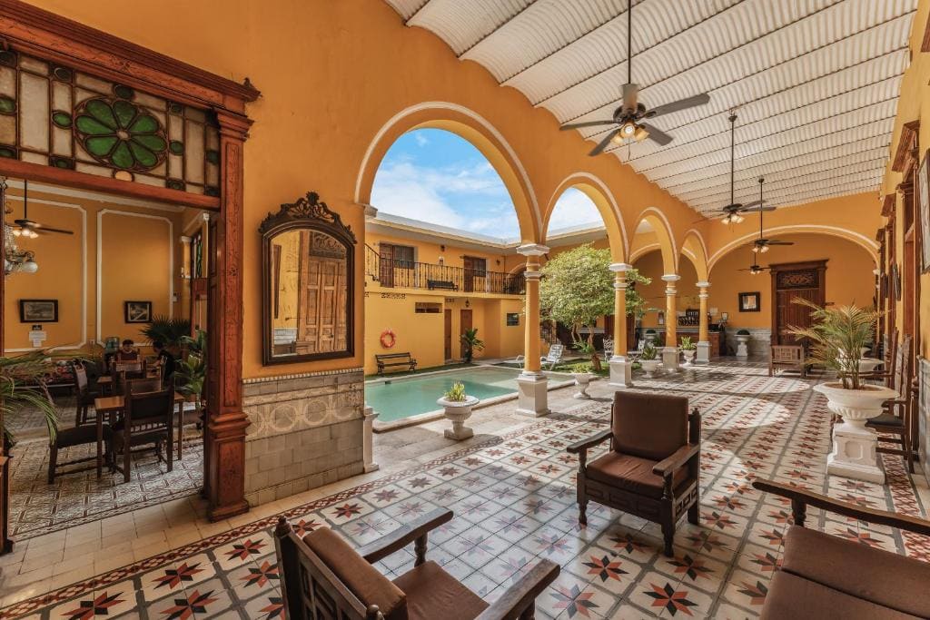 Hotel Santa Lucía - Main view