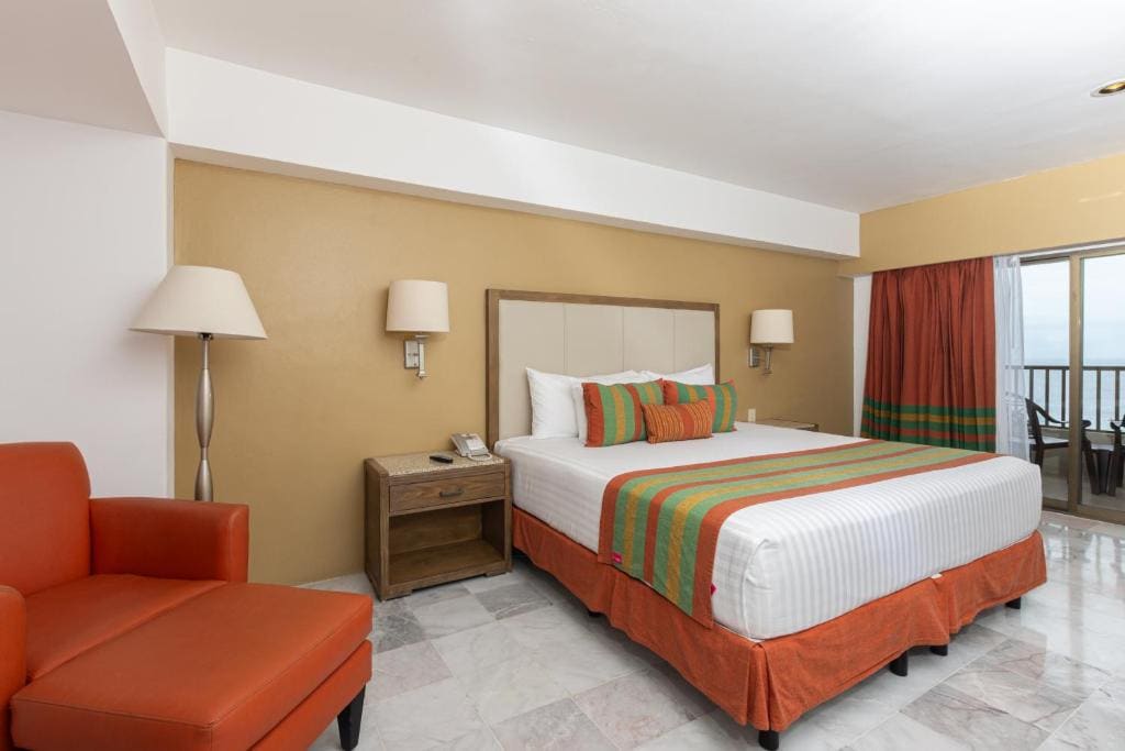Tesoro Ixtapa All Inclusive - View 2
