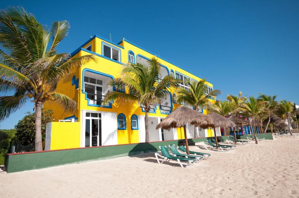 Del Sol Beachfront - Main view