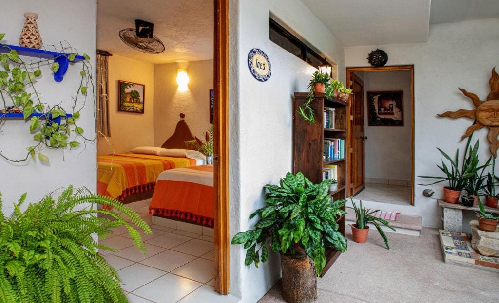 Hotel Zandoyo Bed & Breakfast - Main view