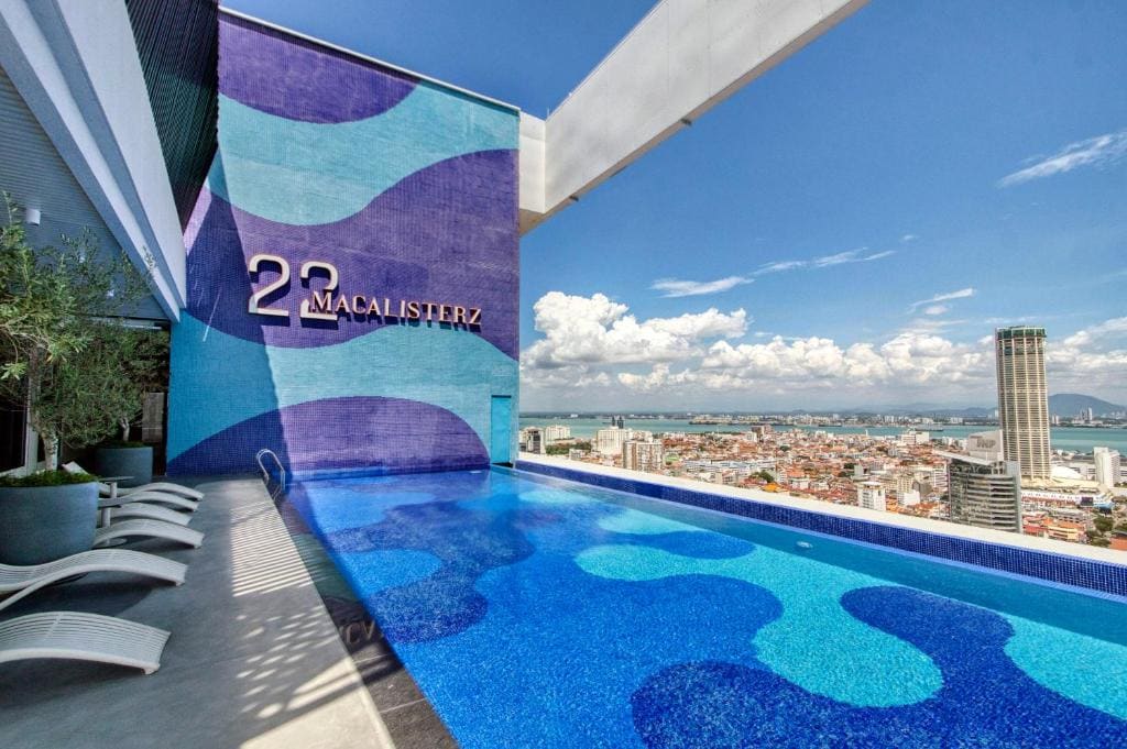 22 Macalisterz Premium Suites Penang by BYON - View 3
