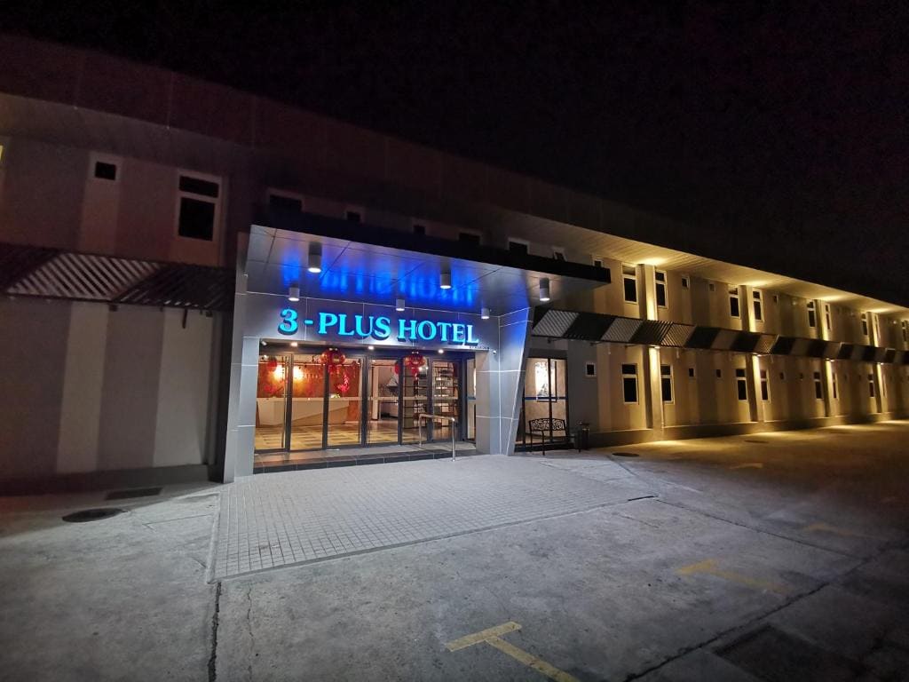 3-Plus Hotel - View 4
