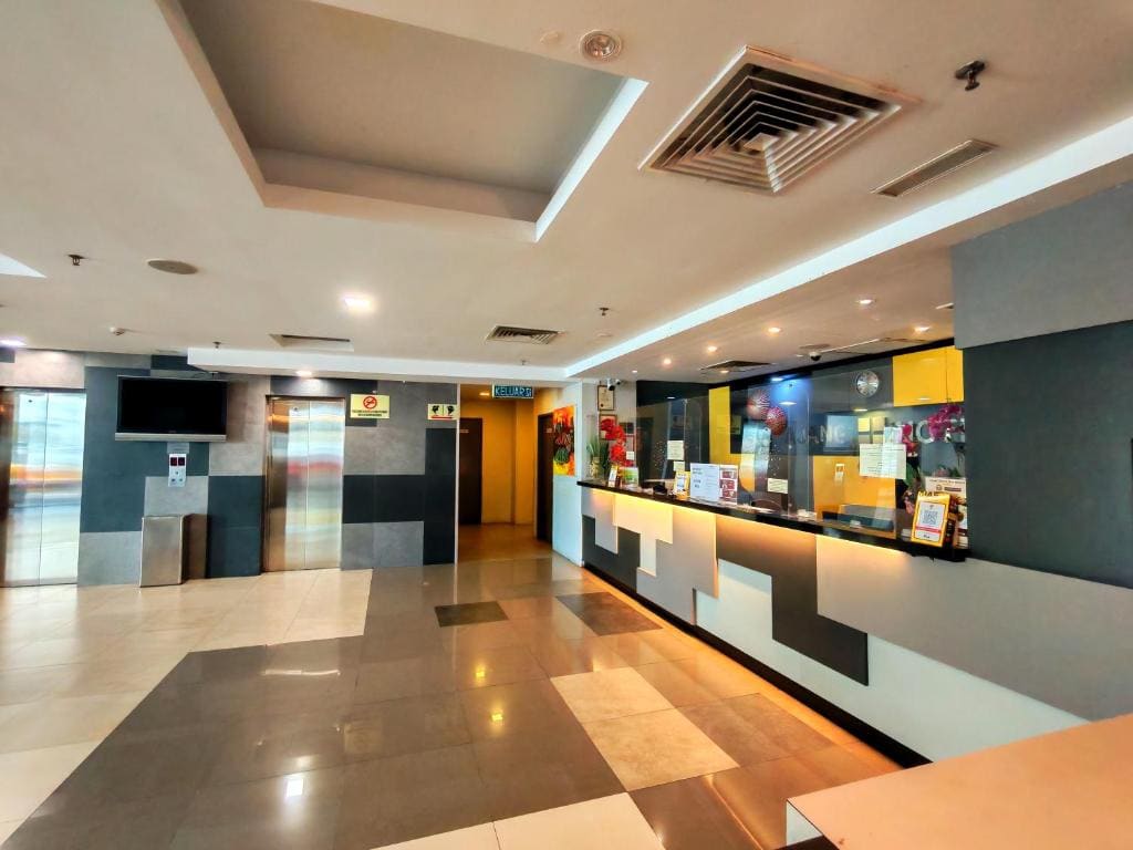 Ajang Hotel - View 3