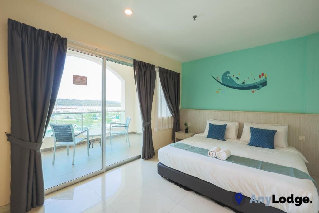 AnyLodge Waterfront Marina Island Pangkor-Lumut - View 2