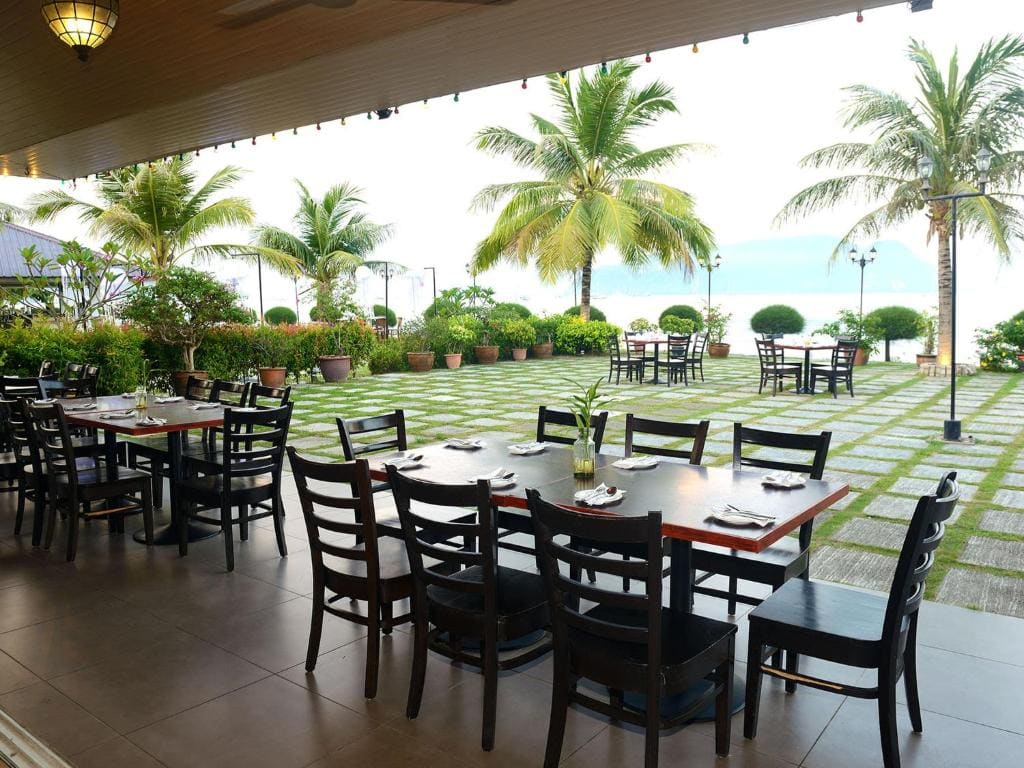 Bella Vista Waterfront Resort, Kuah Langkawi - View 3