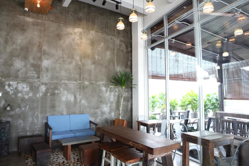 De House Hotel - View 5