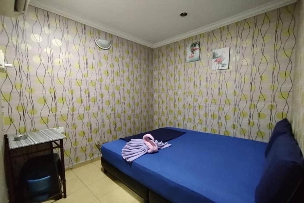 I Rose Budget Hotel - View 2