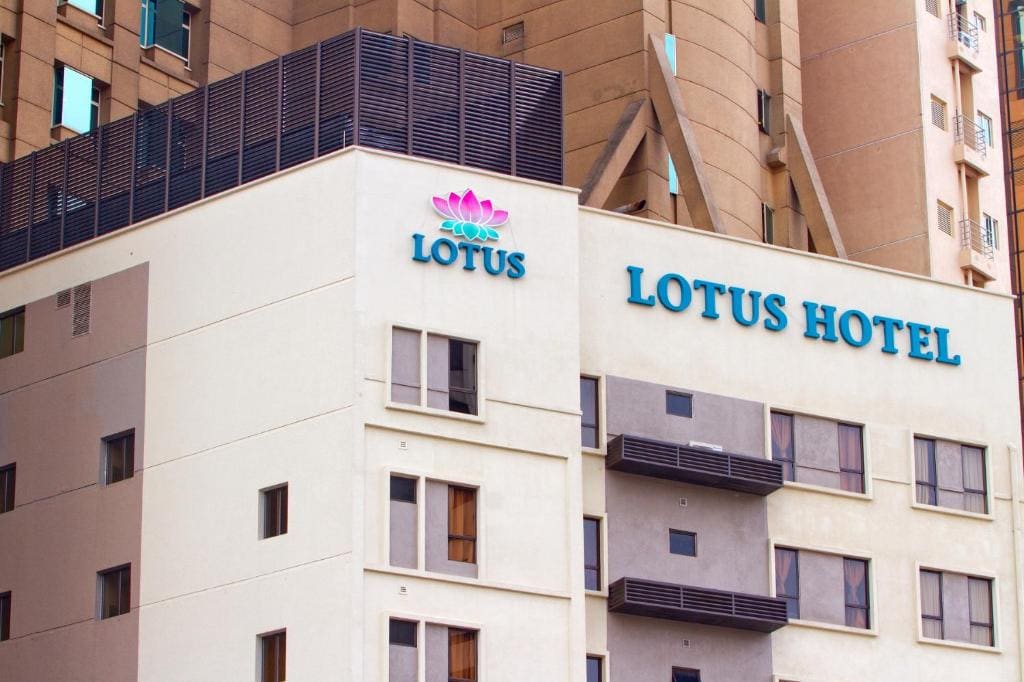 Lotus Hotel Masjid India - Main view