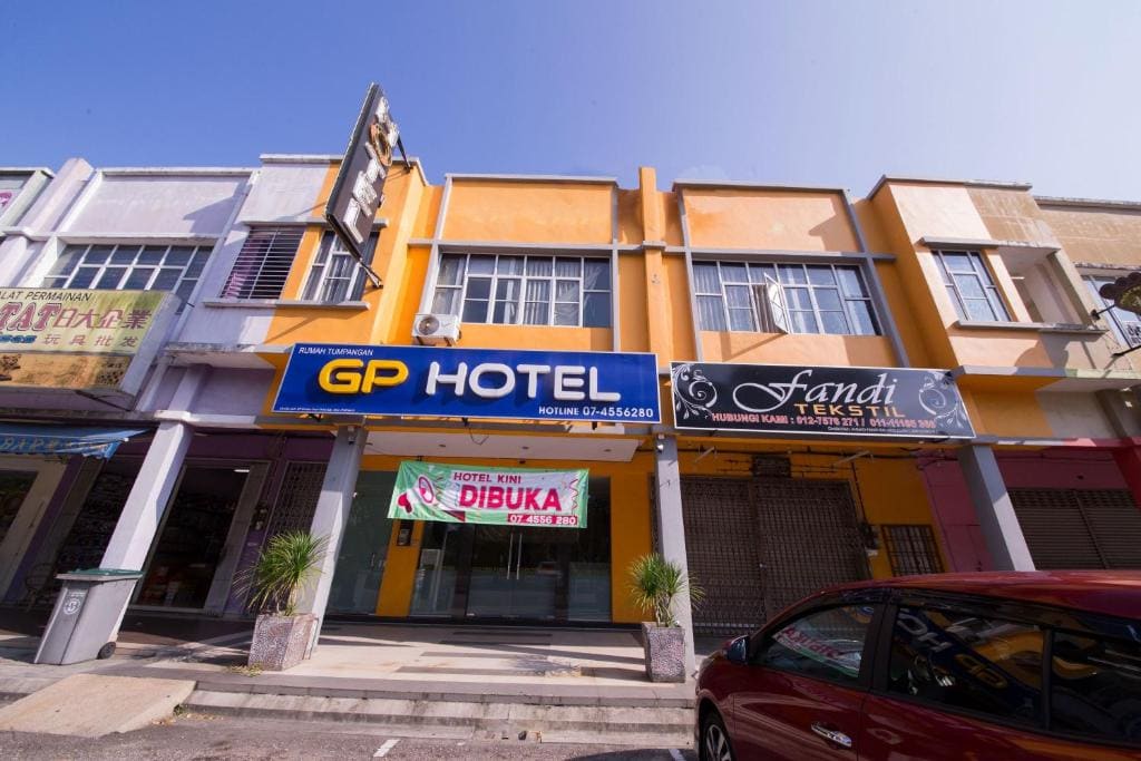 Golden Pearl Hotel Near UTHM Malaysia - Main view