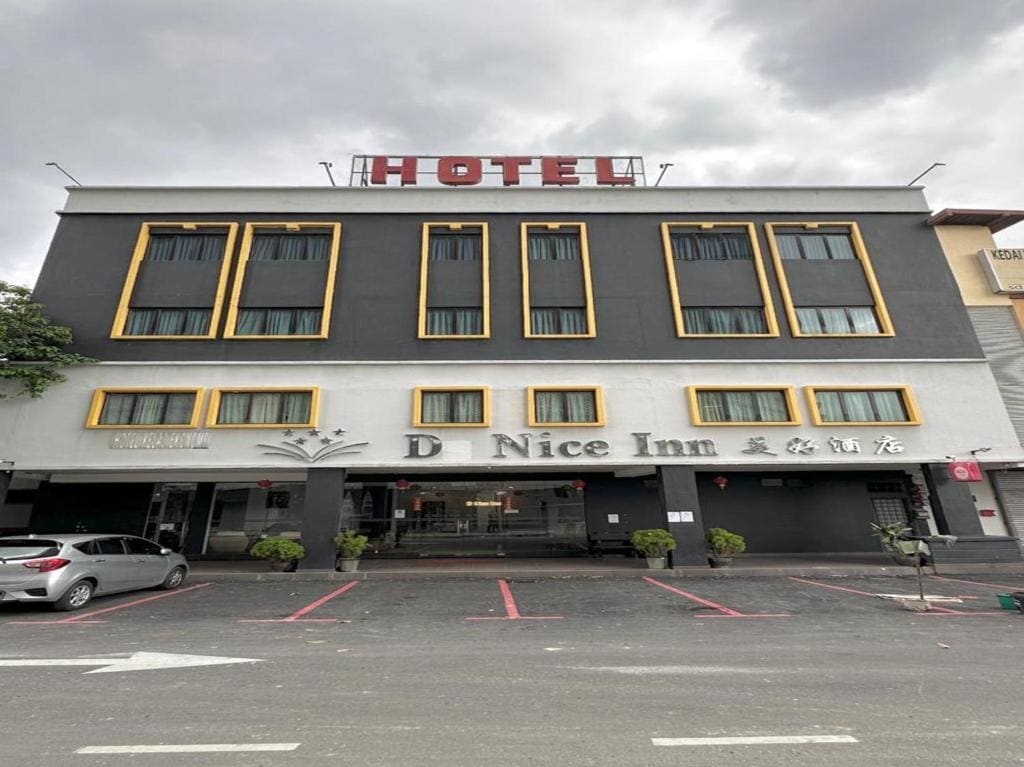 Hotel O D Nice Inn Hotel - Main view