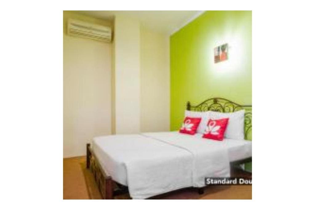 The Explorers Guesthouse and Hostel - View 7